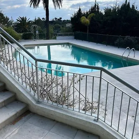 T2 Sur Les Hauteur De Vue * ניס